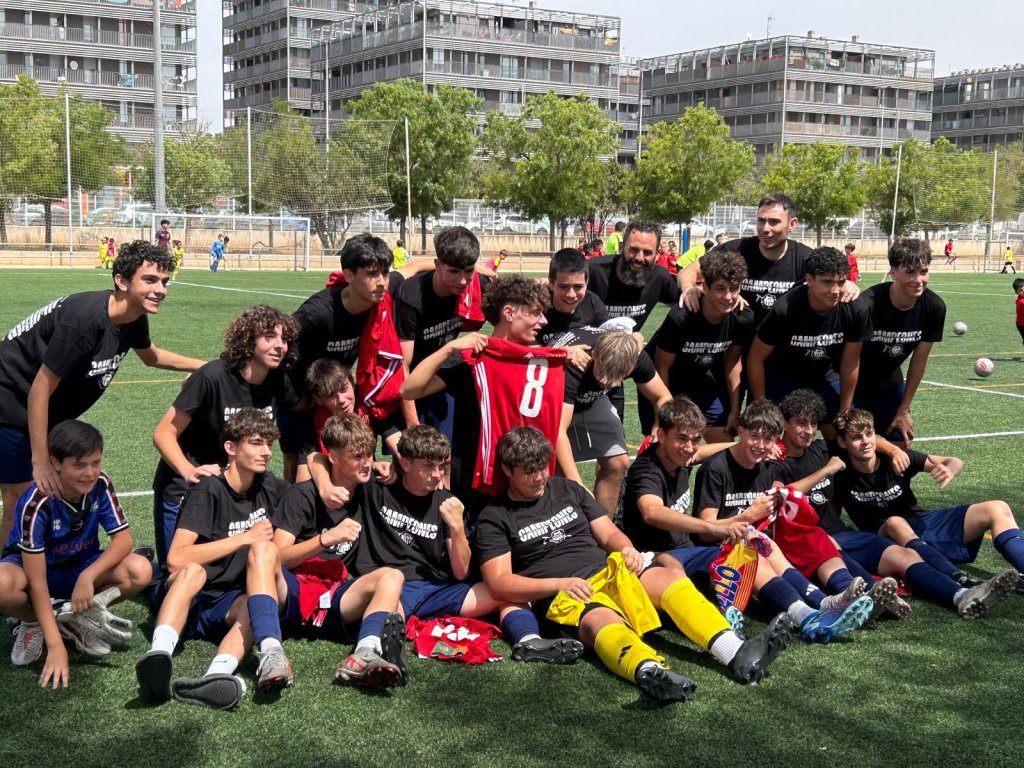 El CADETE A gana la liga y logra el&nbsp;ascenso